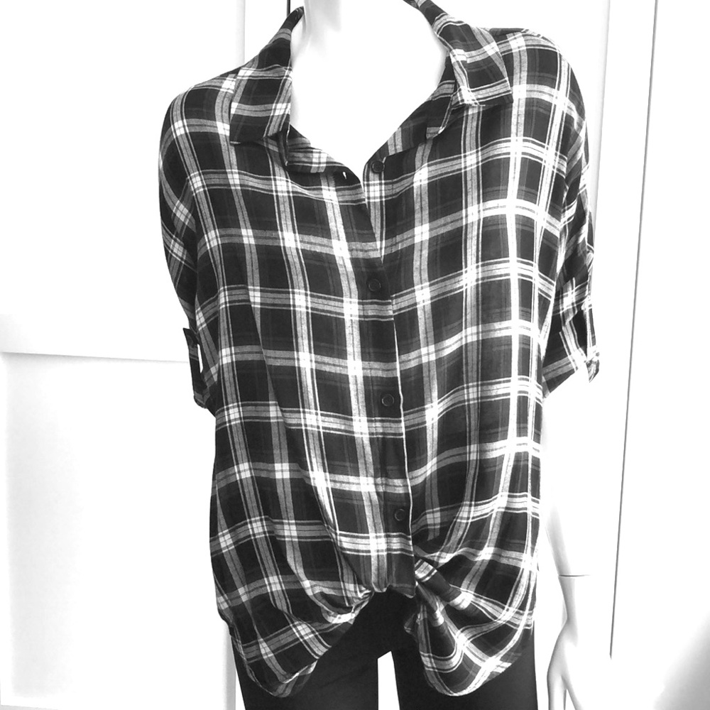 Twist front black plaid button down top